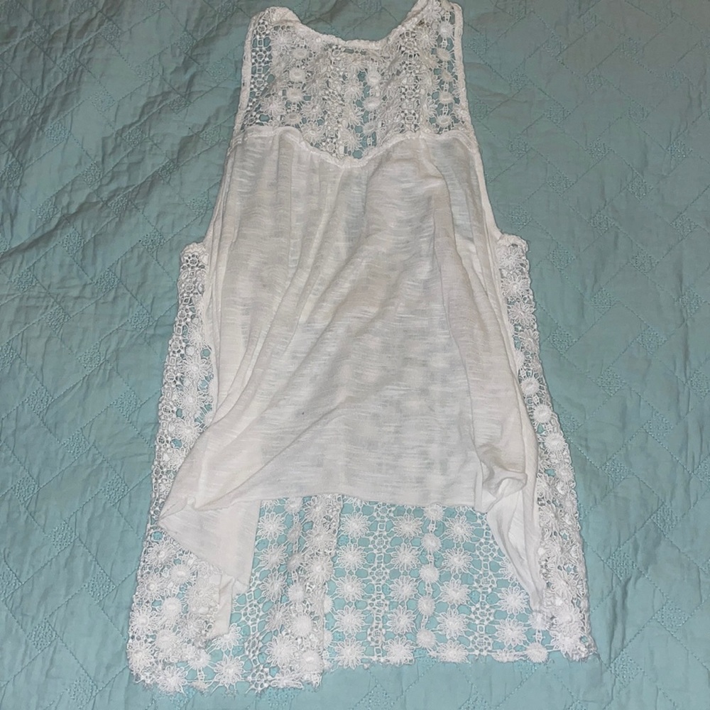 White lace tank